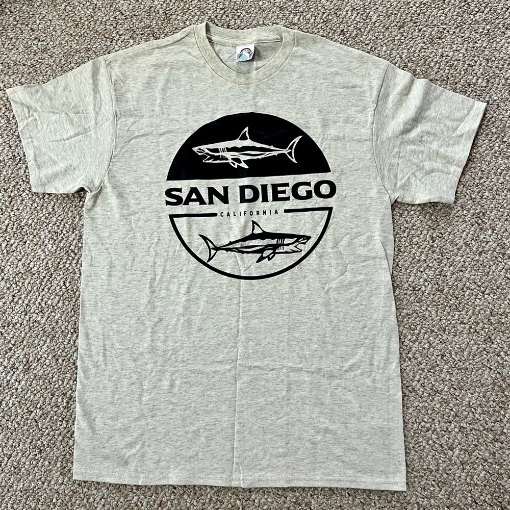 San Diego, CA Graphic T-Shirt